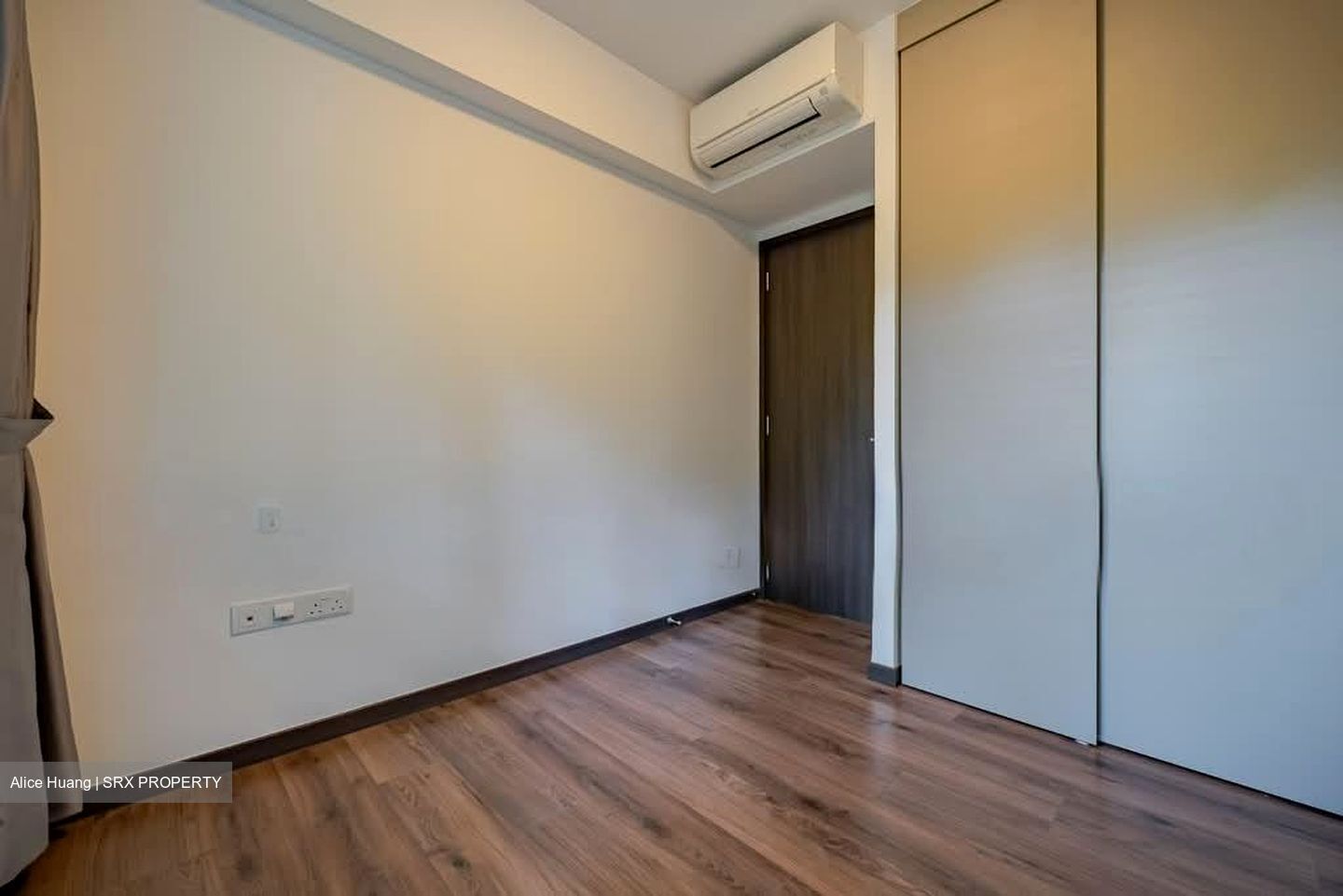 Lake Grande (D22), Condominium #557580221